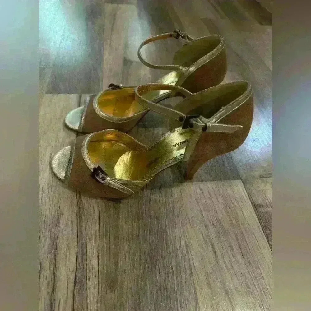 NWOT Luzia Mirnar suede leather upper shoes - Picture 10 of 11